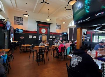 maine/rockland/restaurant/trackside-station