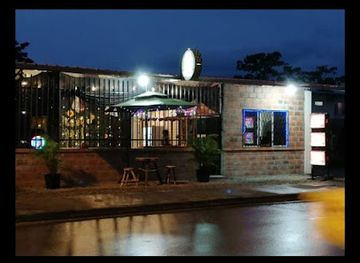 ecuador/sucumbios-region/restaurant/restaurante-la-cueva-del-leon