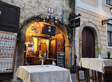 croatia/zagreb/gornji-grad-medvescak/restaurant/restaurant-konoba-time4wine-zagreb-gornji-grad-tradicional-food-sea-food-pasta-pizza-grill