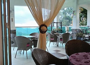 malaysia/east-coast/restaurant/aida-daniya-restaurant-english-teahouse