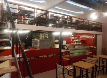 ethiopia/gondar/restaurant/retina-pizzeria-cafe