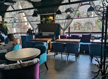 ukraine/kyiv/restaurant/moments