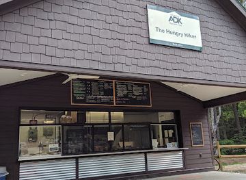 new-york/adirondack-mountains/restaurant/the-hungry-hiker