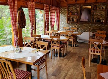 bosnia-and-herzegovina/krajina/restaurant/komuna-restoran-smjestaj