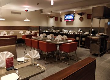 india/vadodara/sayajigunj/restaurant/amaya-the-fern-residency-vadodara