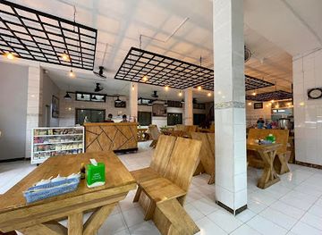 myanmar-burma/yangon/restaurant/mandalay-villa