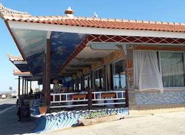 cyprus/karpas-peninsula/restaurant/wave-cyprus-restaurant-bungalow