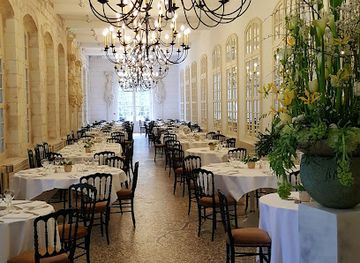 france/centre-val-de-loire/restaurant/l-orangerie