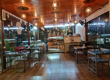 jordan/dibeen-forest/restaurant/caravan-food-juice