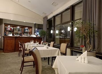 ukraine/tysovets/restaurant/harmata