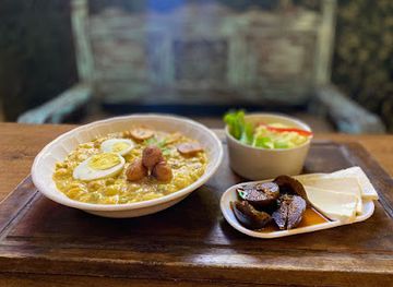 ecuador/napo-region/restaurant/bunker-593