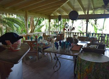 saint-lucia/castries/restaurant/pink-plantation