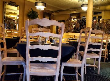 connecticut/new-haven-harbor/restaurant/tre-scalini-restaurant