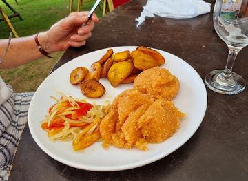 benin/mono/restaurant/les-delices-de-maman-fafa