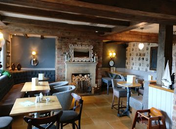 united-kingdom/gloucestershire/restaurant/wheatstone-inn