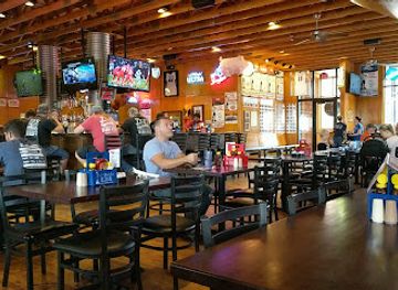 Jethro’s BBQ n’ LakeHouse