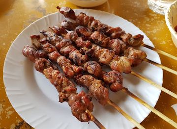 rwanda/nyamata/restaurant/black-and-white-nyamata