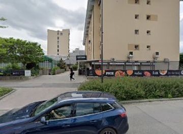 slovenia/velenje/restaurant/eat