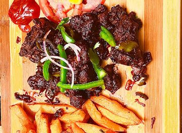 kenya/chyulu-hills-national-park/restaurant/legend-grill-house