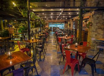 colombia/medellin/restaurant/bonhomia