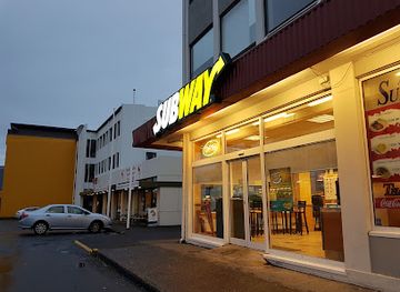 iceland/kopavogur/restaurant/subway