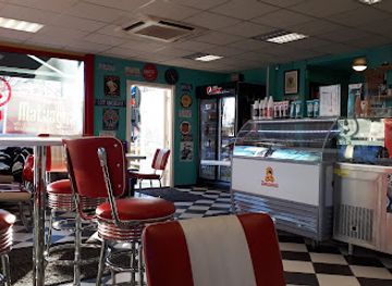 norway/ostfold/restaurant/raymonds-diner-as