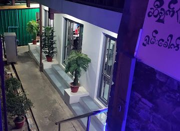 myanmar-burma/chin-state/restaurant/december