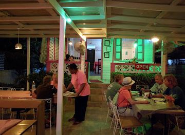 grenada/saint-john/restaurant/patrick-s-local-homestyle-restaurant