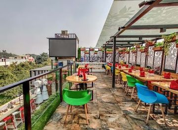 india/lucknow/gomti-nagar/restaurant/open-air-restaurant