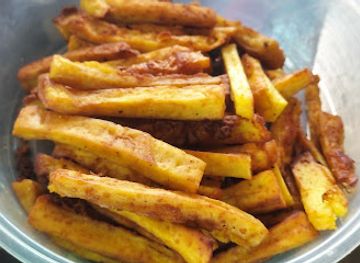 myanmar-burma/kyaiktiyo-pagoda/restaurant/kyi-taung-kyi-yakine-myon-ti