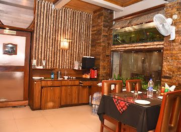 india/meghalaya/restaurant/bamboo-hut
