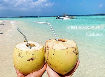 maldives/thulusdhoo-island/restaurant/hiyala-cafe-bistro