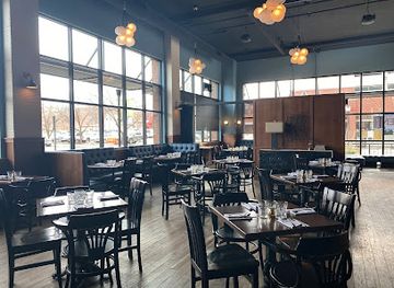 montana/the-bridger-mountains/restaurant/squire-house
