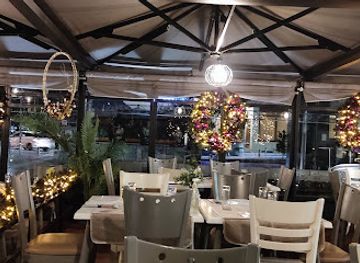 greece/kavala/restaurant/la-rocca