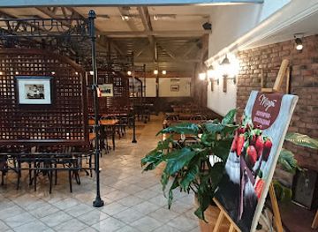 ukraine/podolian-upland/restaurant/puzata-hata