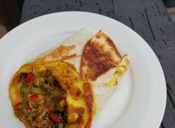 south-africa/limpopo/restaurant/vin22-food-trailer