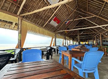 kenya/mombasa-beach/restaurant/the-new-big-tree-beach-resort