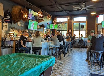 wisconsin/kettle-moraine-state-forest/restaurant/the-twisted-pair