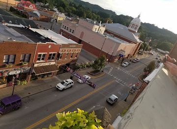 west-virginia/audra-state-park/restaurant/c-j-maggie-s