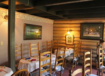 tennessee/gatlinburg/restaurant/wild-plum-tea-room