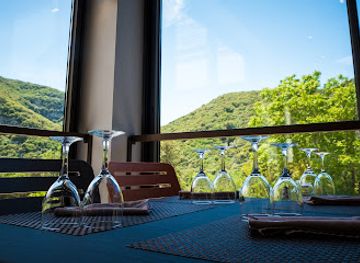 france/ardèche-gorges/restaurant/restaurant-le-belvedere