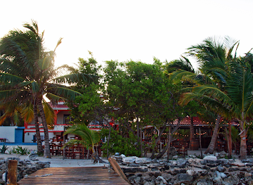 belize/ambergris-caye/restaurant/aji-tapa-bar-and-restaurant