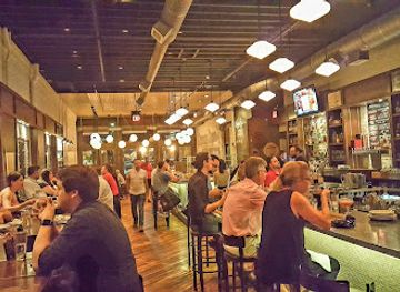 kentucky/louisville/downtown/restaurant/doc-crow-s