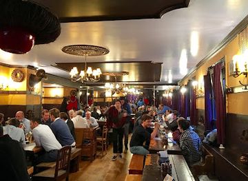 germany/hesse/restaurant/ebbelwoi-unser