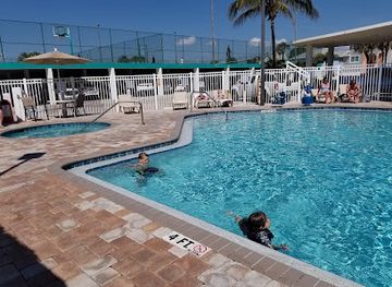 florida/cocoa-beach/restaurant/discovery-beach-cafe