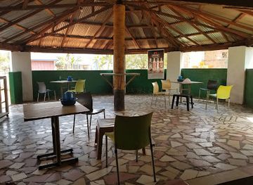 ghana/bono-east-region/restaurant/barima-nkwan-peace-corner