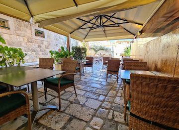 croatia/hvar/restaurant/dalmatino