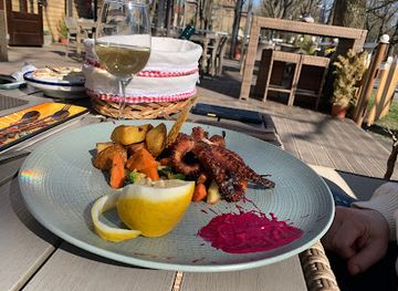 estonia/parnu-beach/restaurant/blanco-garden