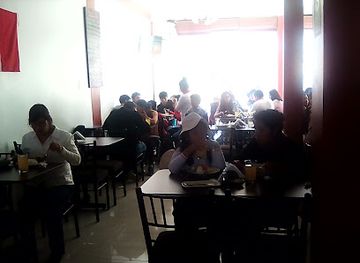 peru/apurimac/restaurant/restaurant-d-leos