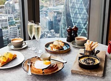 united-kingdom/london/restaurant/duck-waffle